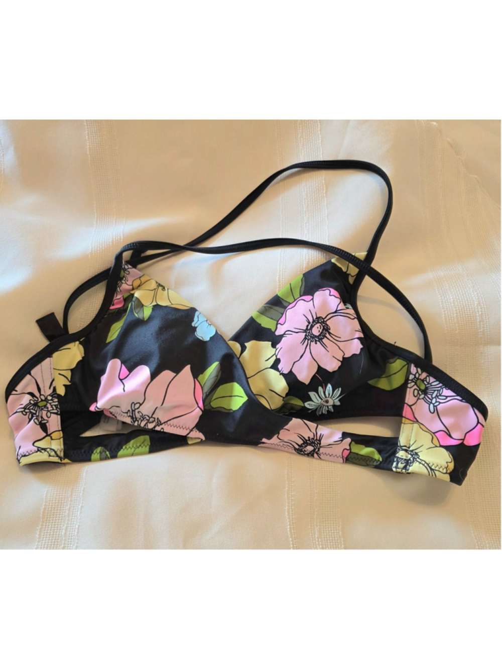 Victorias Secret XS Black Floral Wrap Style Triangle Bikini Top Swimwear
